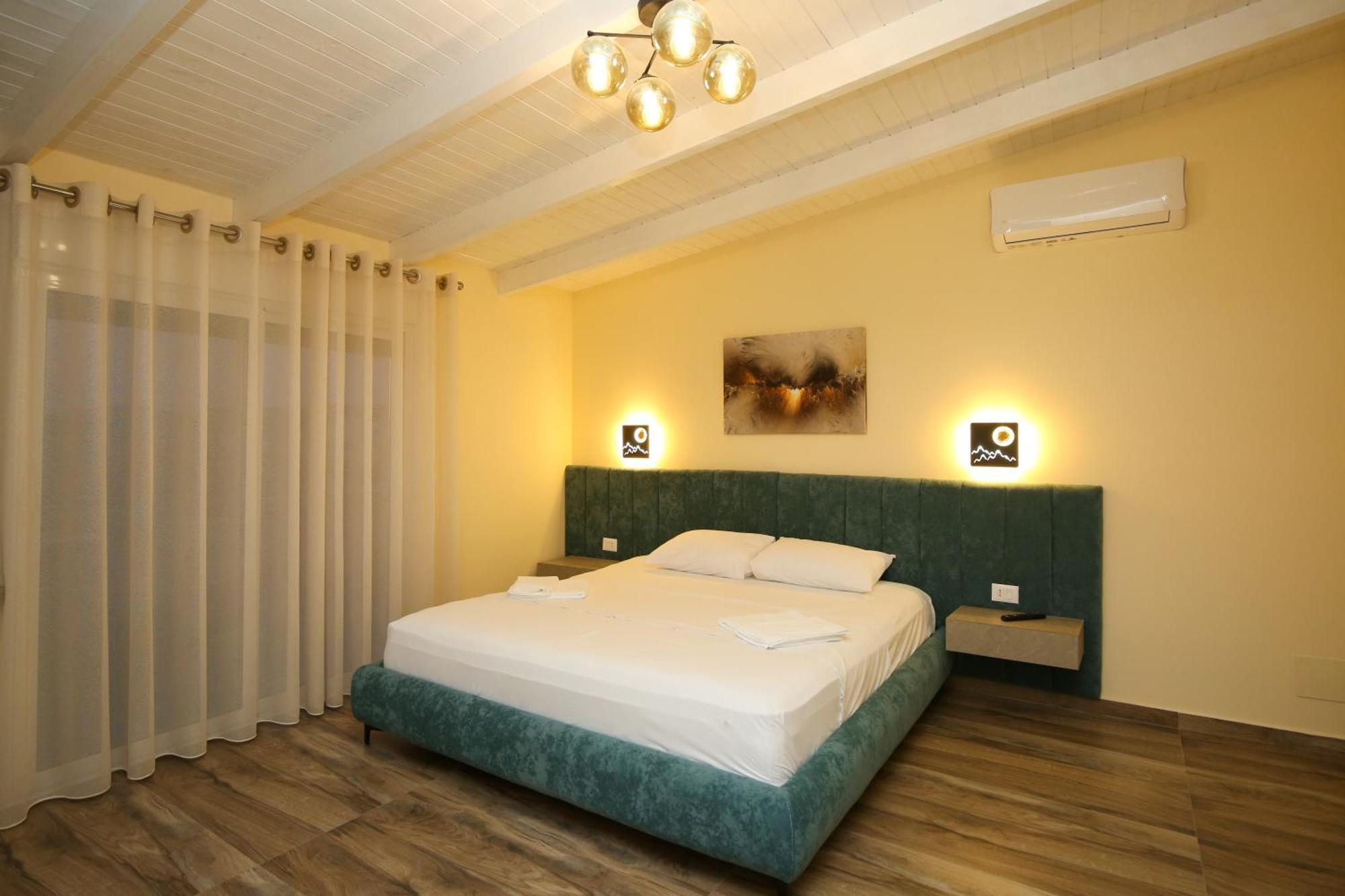 Queen Apartmets Vlorë 객실 사진